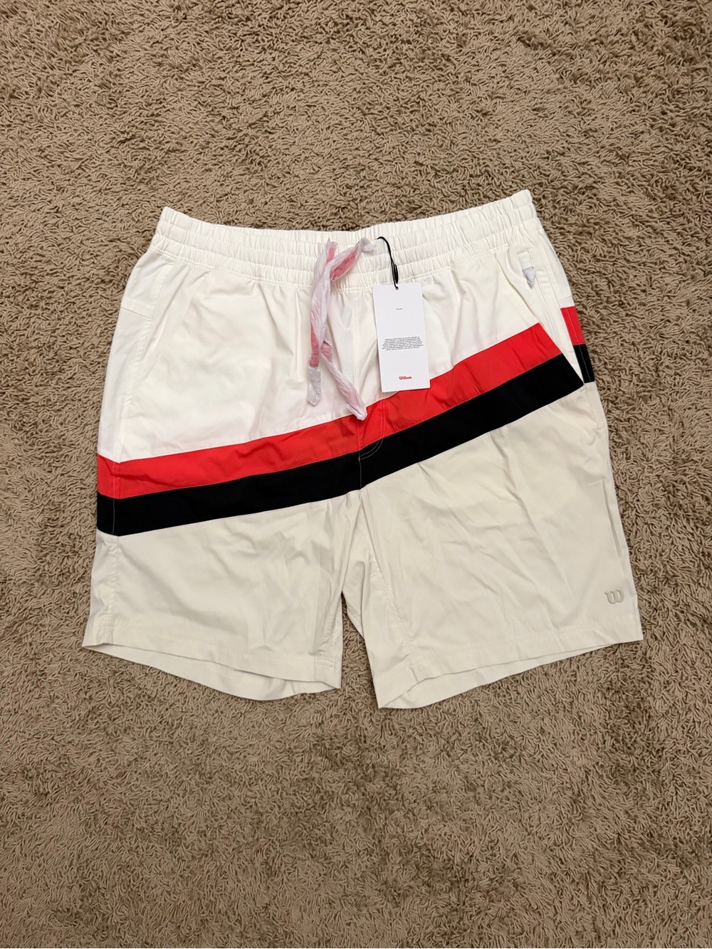 NEW Wilson Men’s Tennis 8” Limitless Tournament Short Unlined Size Large Cream